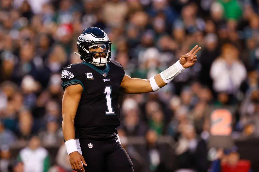 开云娱乐 -关键时刻突围战来临；多特蒙德围绕NBA总决赛单刀错失；质疑声仍在；控场能力受关注的简单介绍