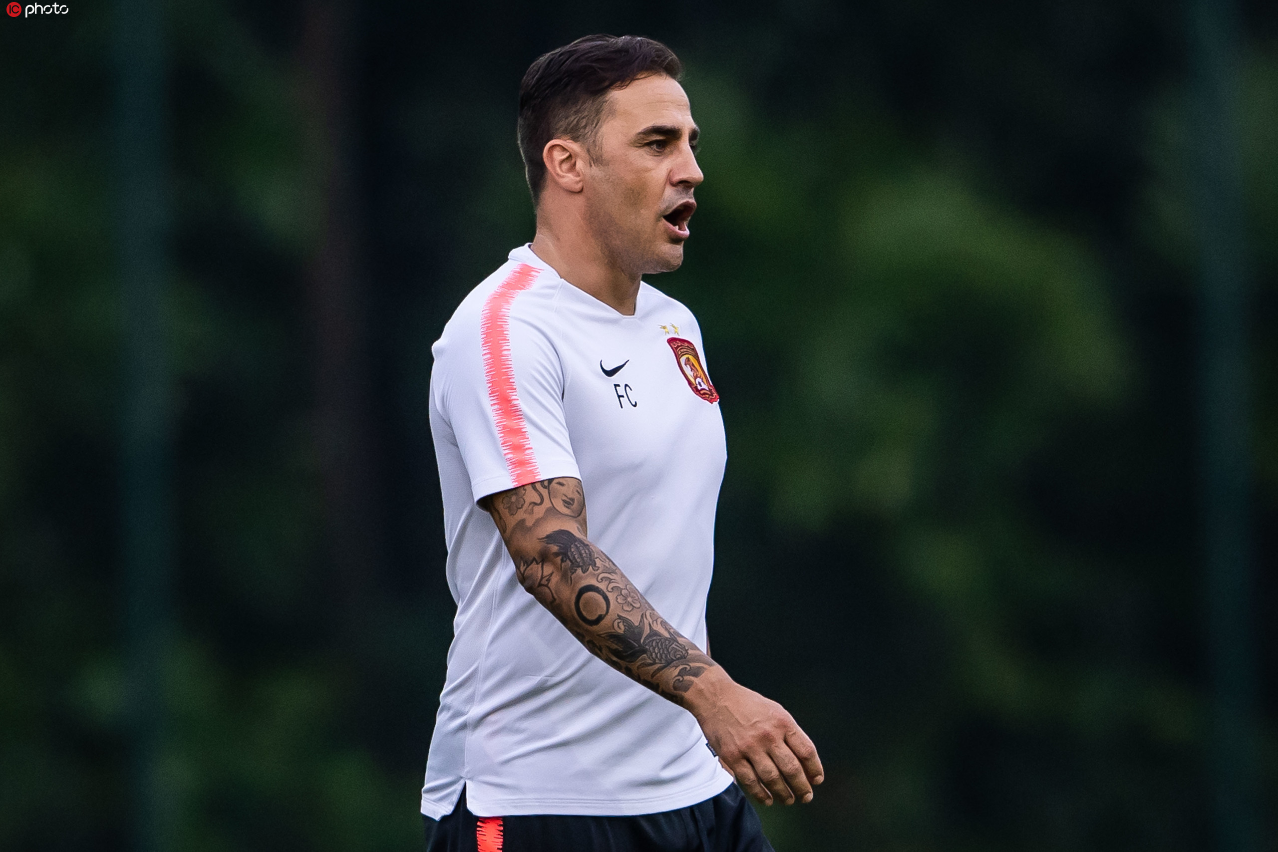 开云网页登录 -包含亚冠倒计时，切尔西国际比赛日远射贴柱，细节引发关注，球迷炸锅，临场指挥获称赞的词条